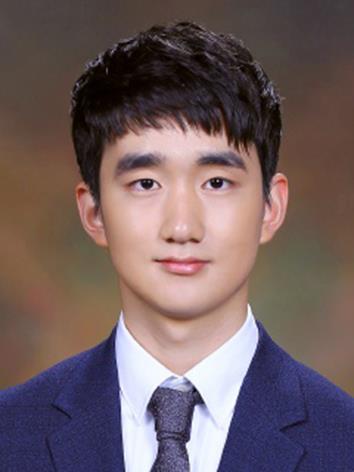 저자 사진