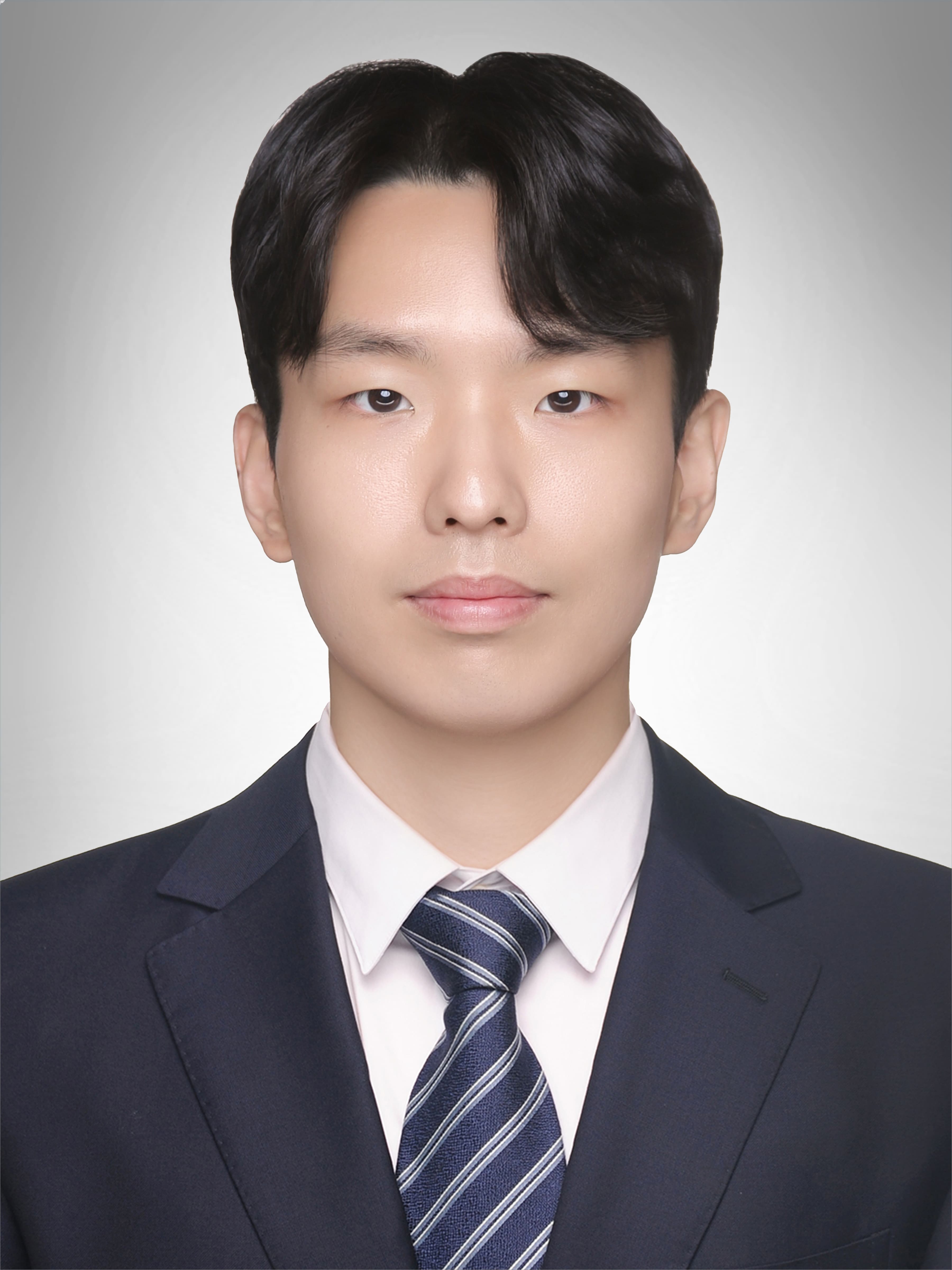 저자 사진