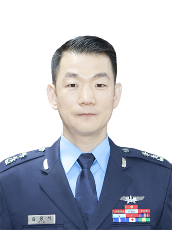 저자 사진